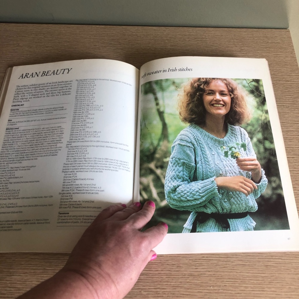Vintage 80s knitting book - Picture 9 of 10